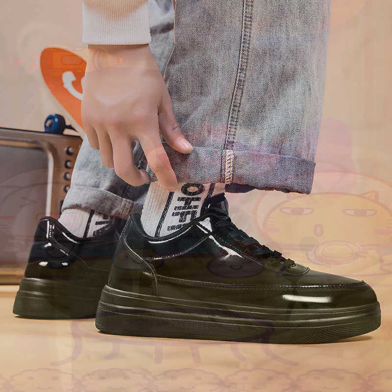 Bottes taille 33 Tennis chauss - Luxury Lifestyle News avis et prix