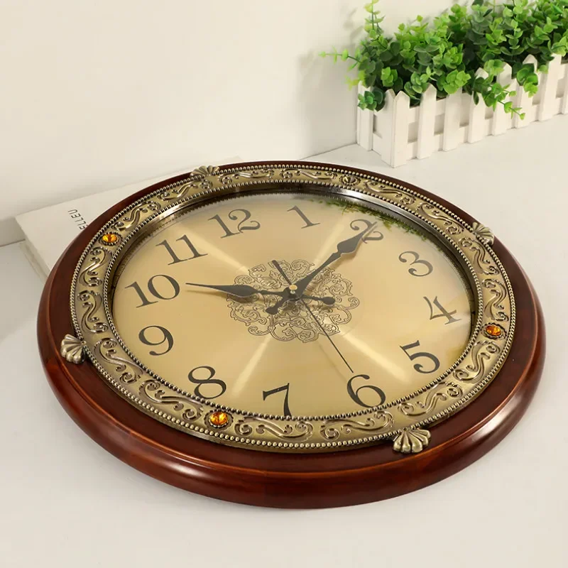 Horloge murale en bois de luxe - Luxury Lifestyle Living avis et prix